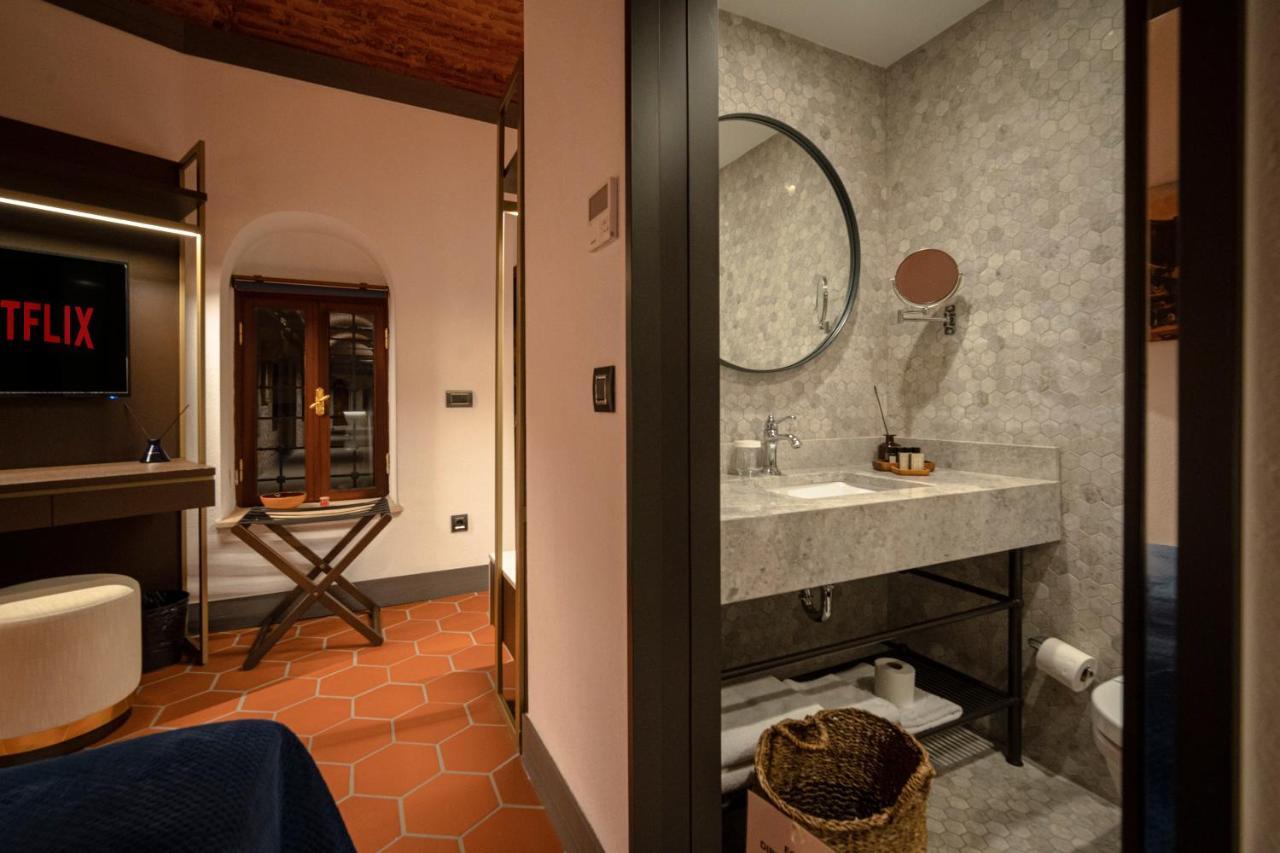 Standard Single Room,1391769758:JPEG