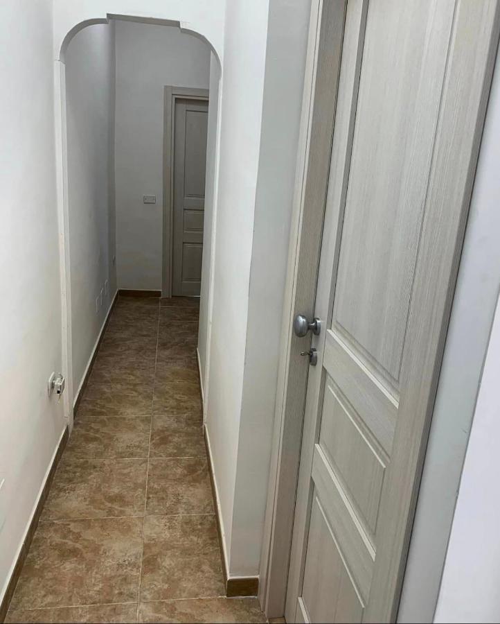 Single Room Private Bathroom,1392829196:JPEG