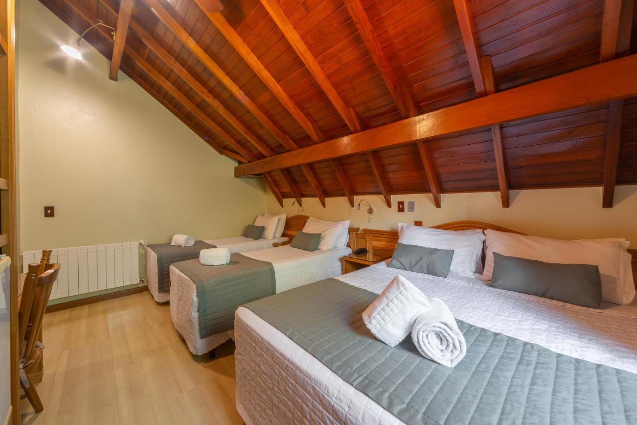Luxury Quadruple Room,1393826522:JPEG