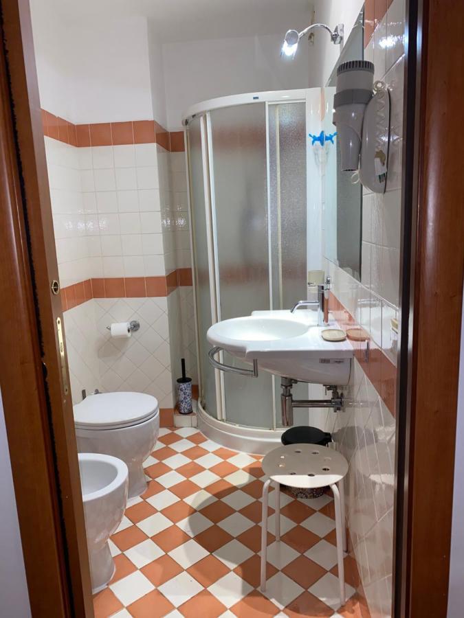 Double Room,1396722308:JPEG