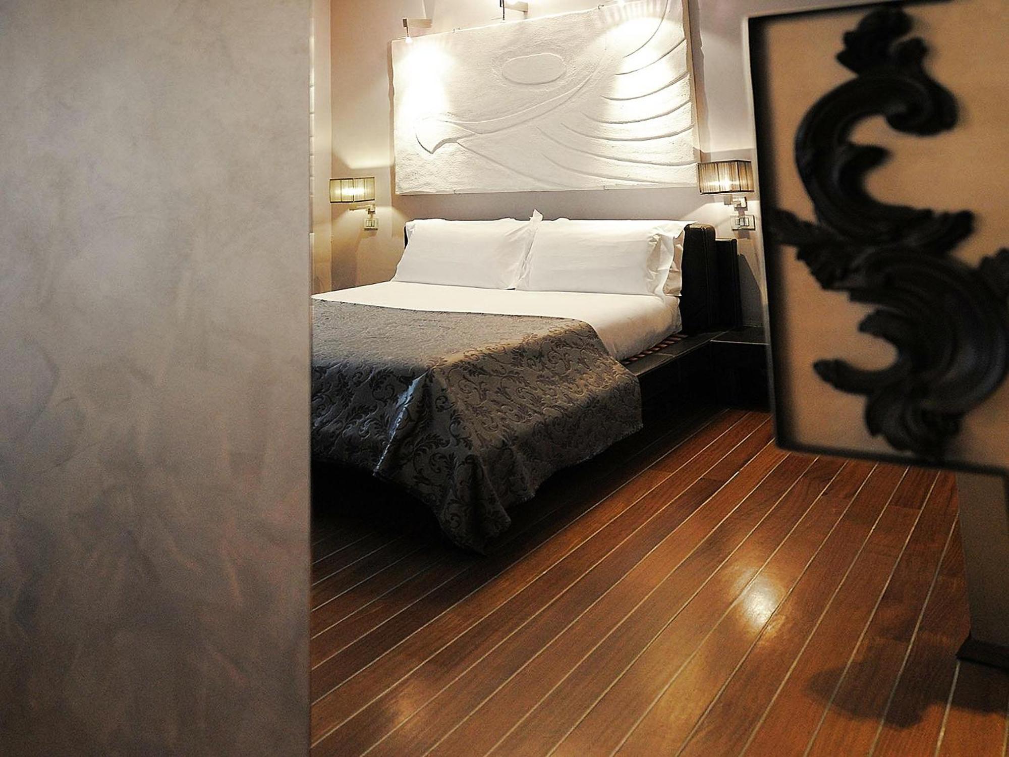 Superior Double Room,139702500:JPEG