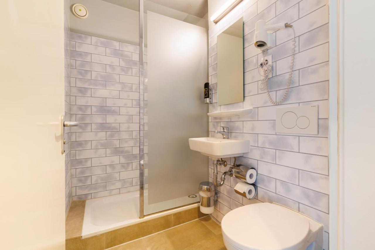 Quadruple Room,1397186624:JPEG