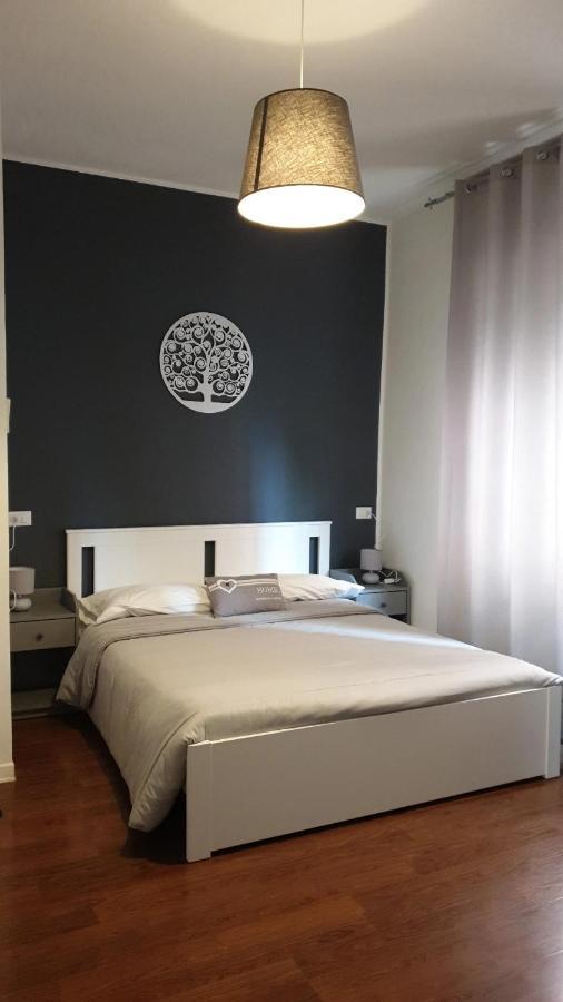 Standard Double Room,978040114:JPEG