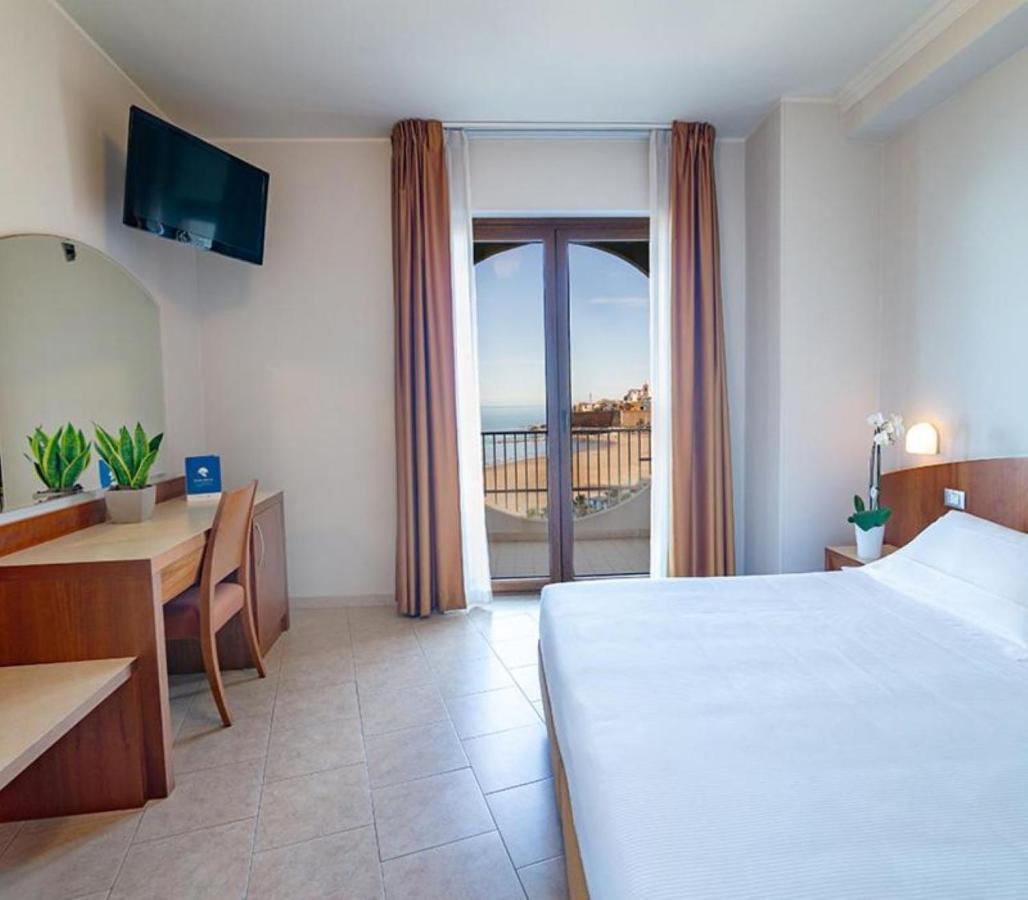 Classic Double Room Sea View
