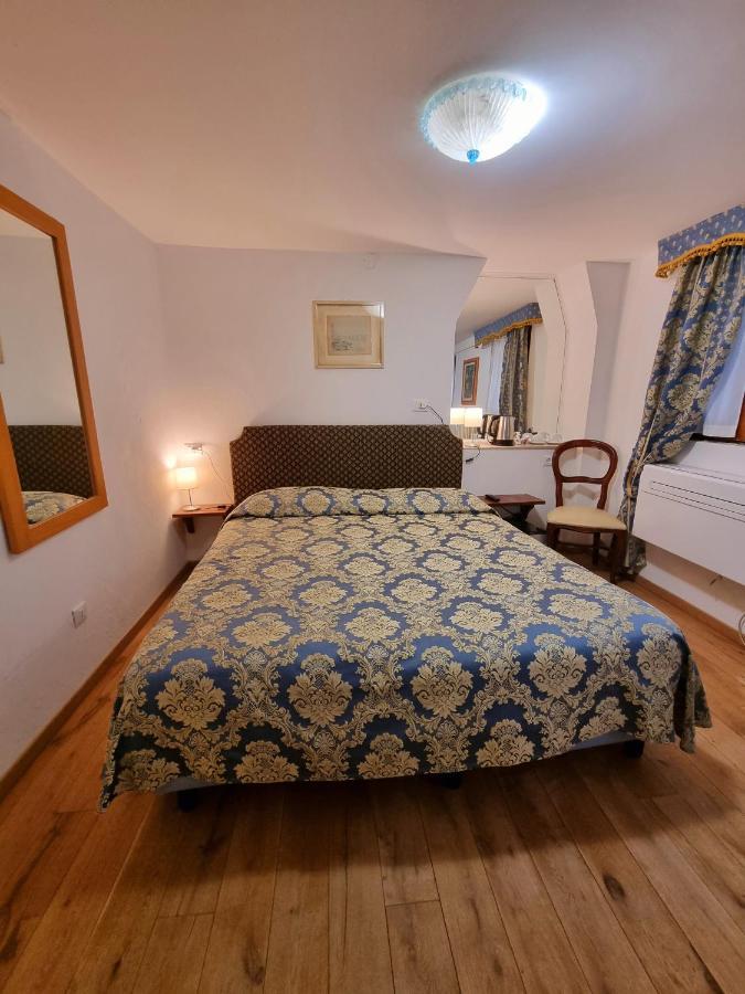 Economy Double Room,1398800813:JPEG