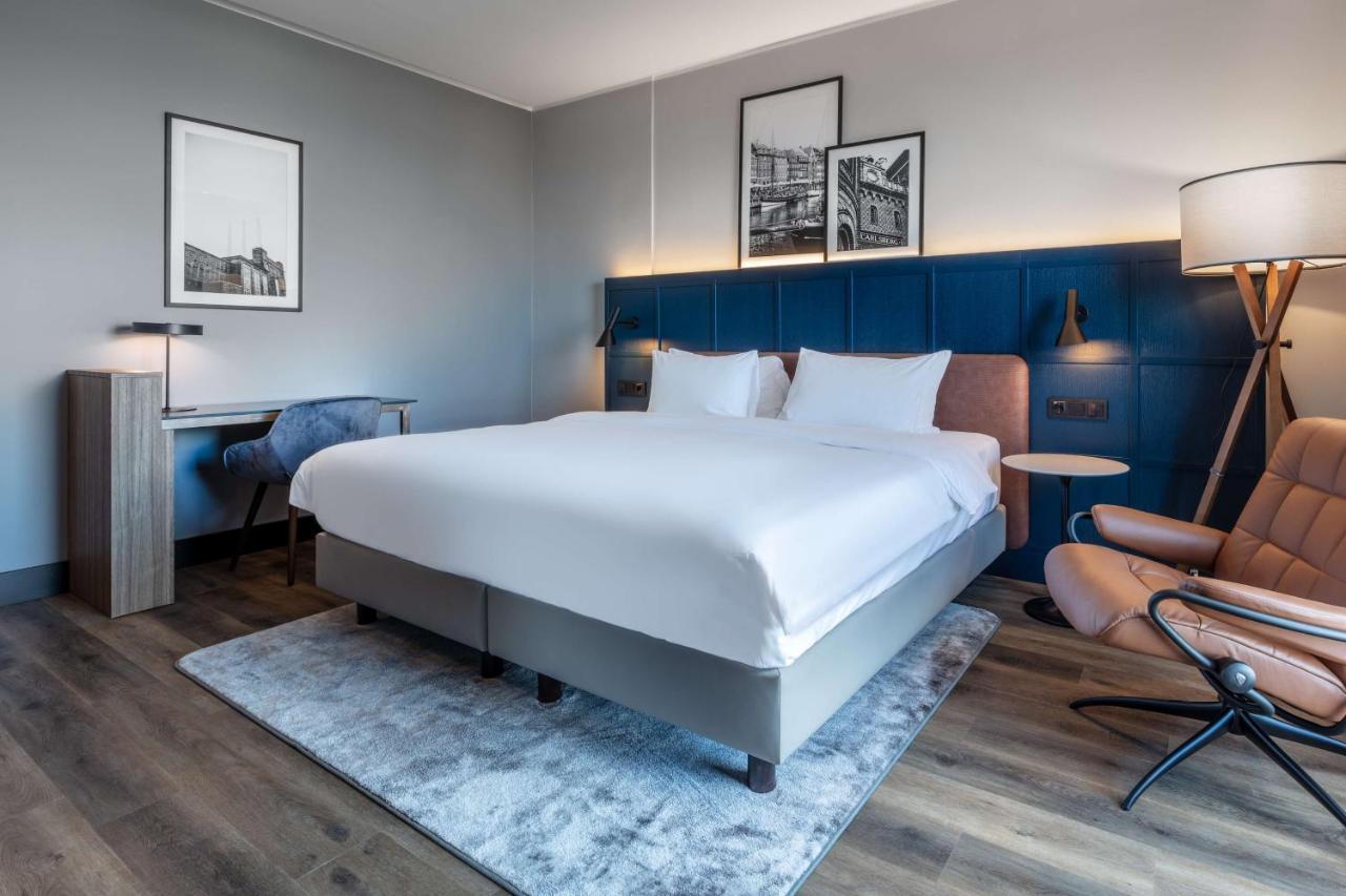 Suite con vistas al lago y al perfil urbano