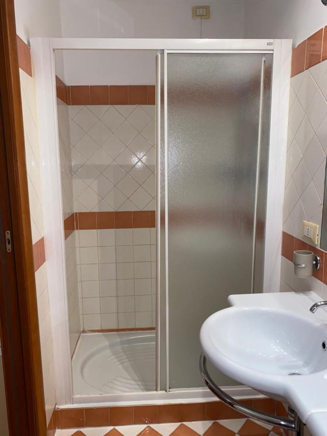 Double Room,1399637492:JPEG