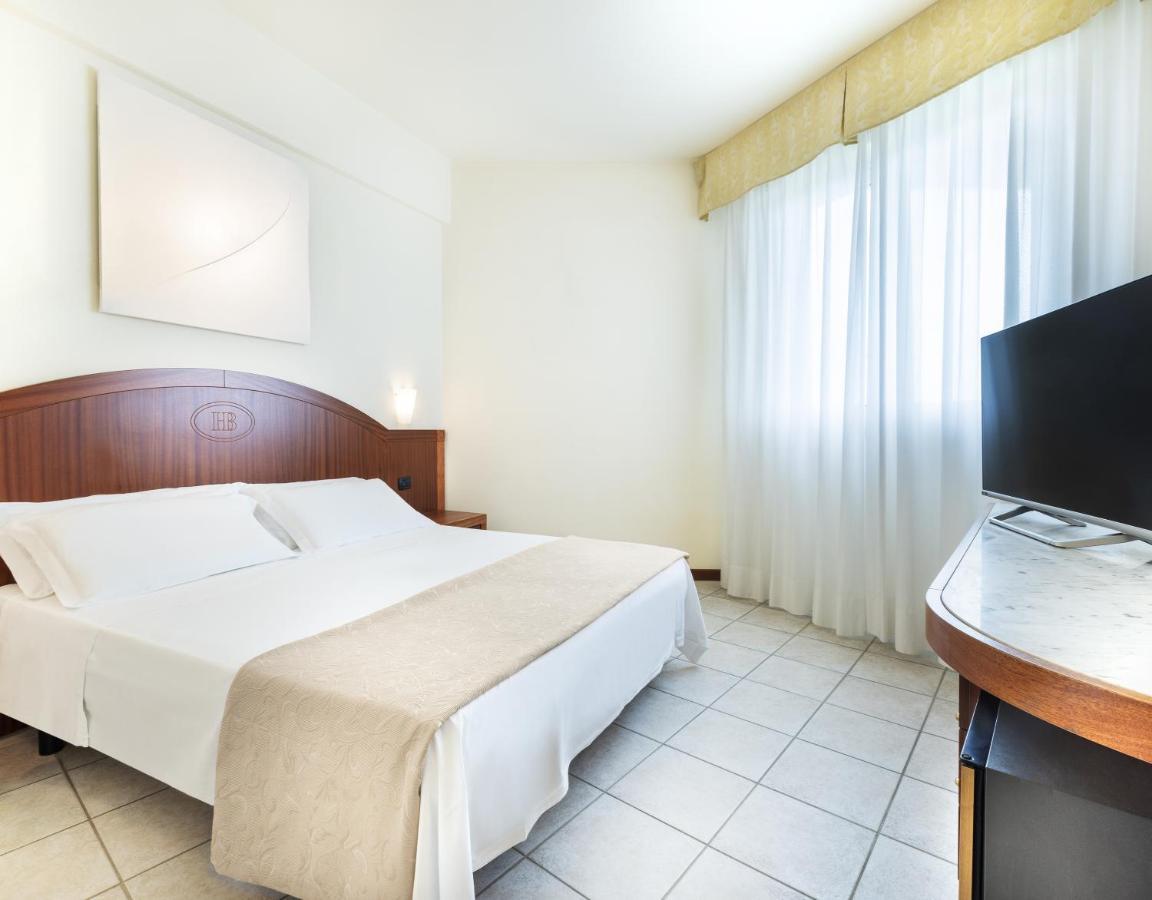 Double Room,1399977578:JPEG