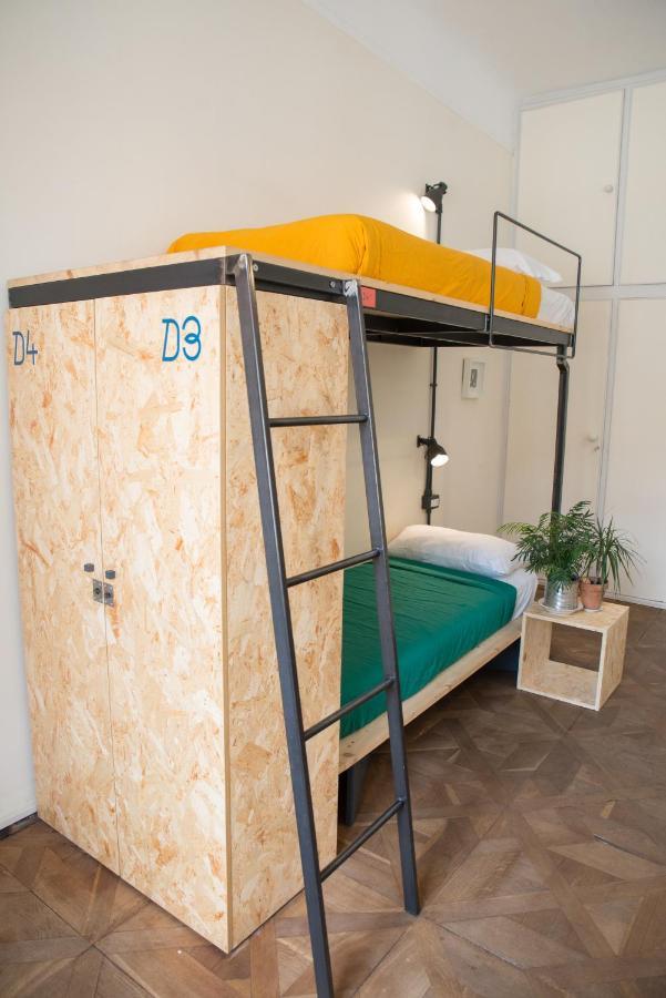 Bed 6-Bed Dormitory Room