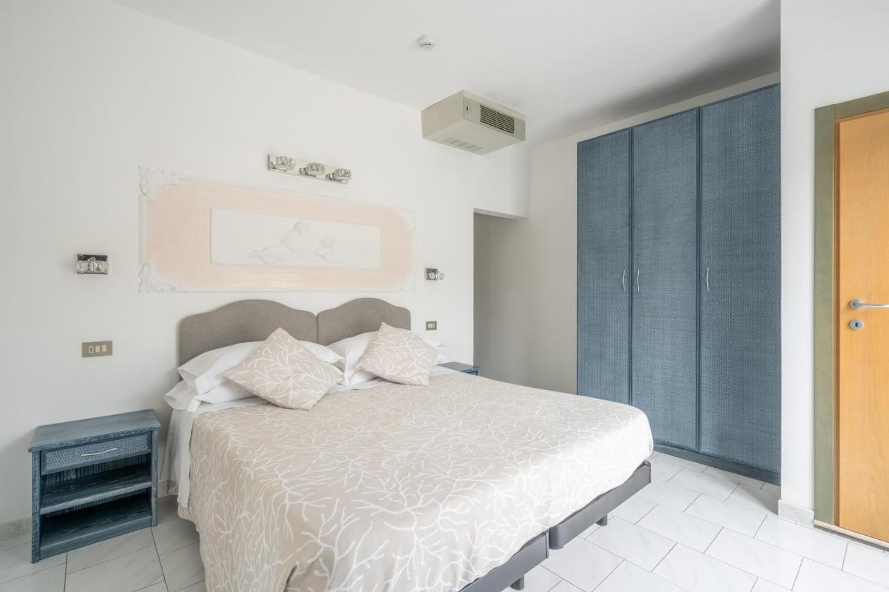 Standard Double Room,818481959:JPEG