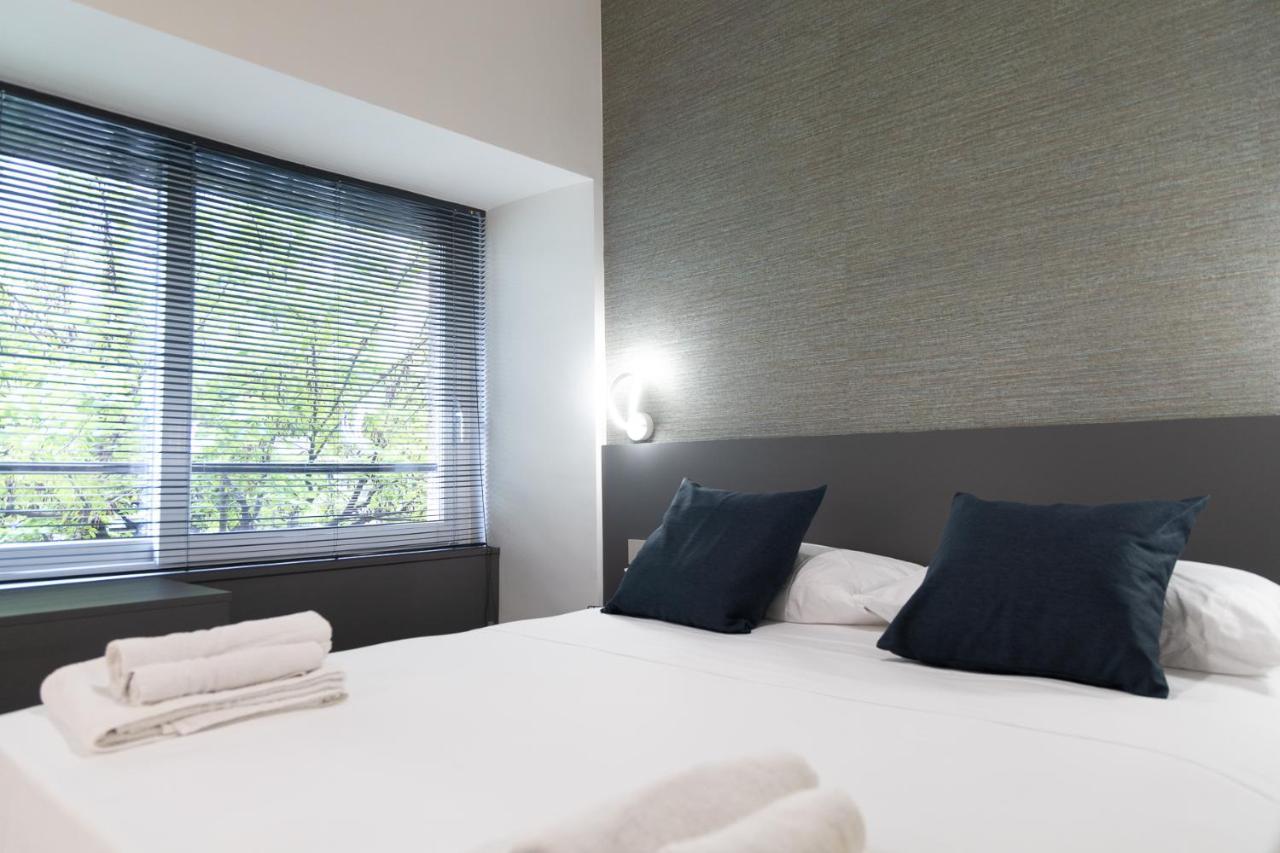 Deluxe Room,1400859254:JPEG