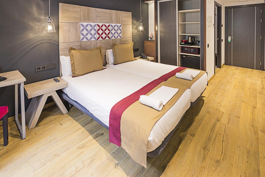 Superior Double or Twin Room Terrace,140229705:JPEG
