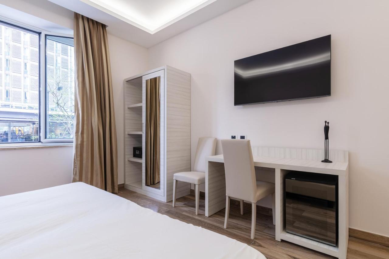 Triple Room,1402589480:JPEG