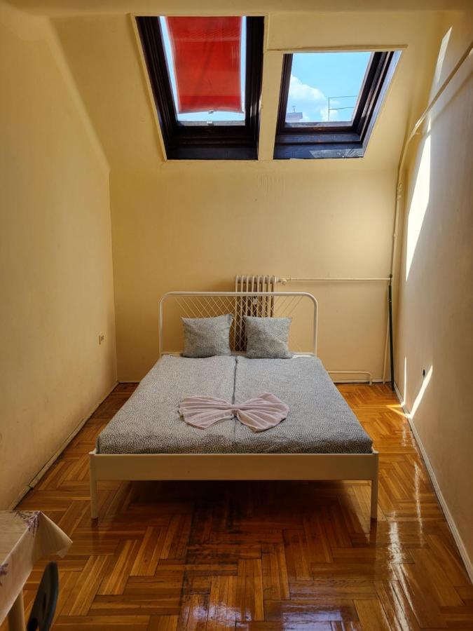 Twin Room,958442200:JPEG