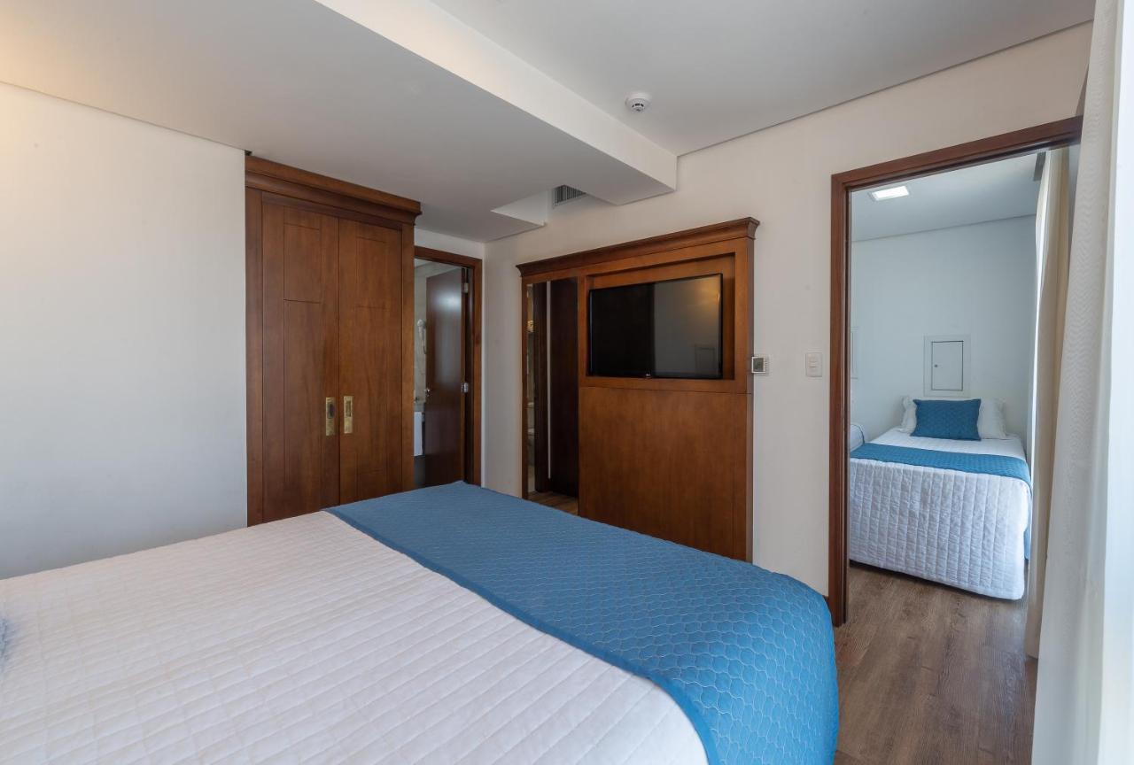 Deluxe Suite with Spa Bath,1404445679:JPEG