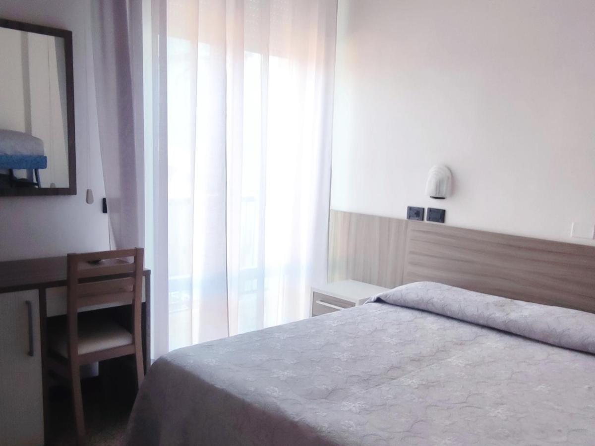Double or Twin Room Balcony,1405015190:JPEG