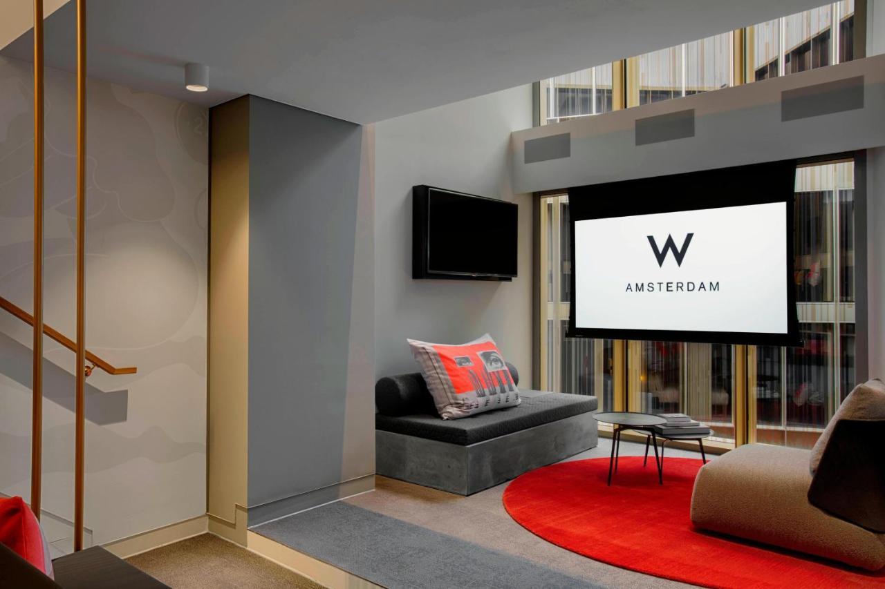 Supreme Suite Exchange, 1 Bedroom Bi-level Loft, In Loft: 1 King