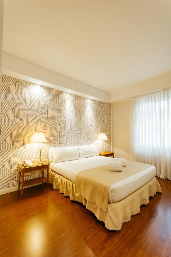 Standard Double or Twin Room,1204506139:JPEG