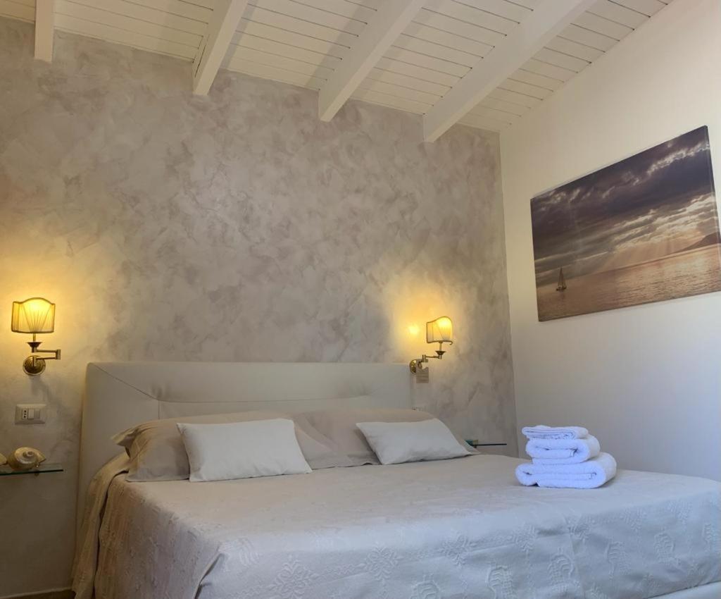 Large Double Room,1049880184:JPEG