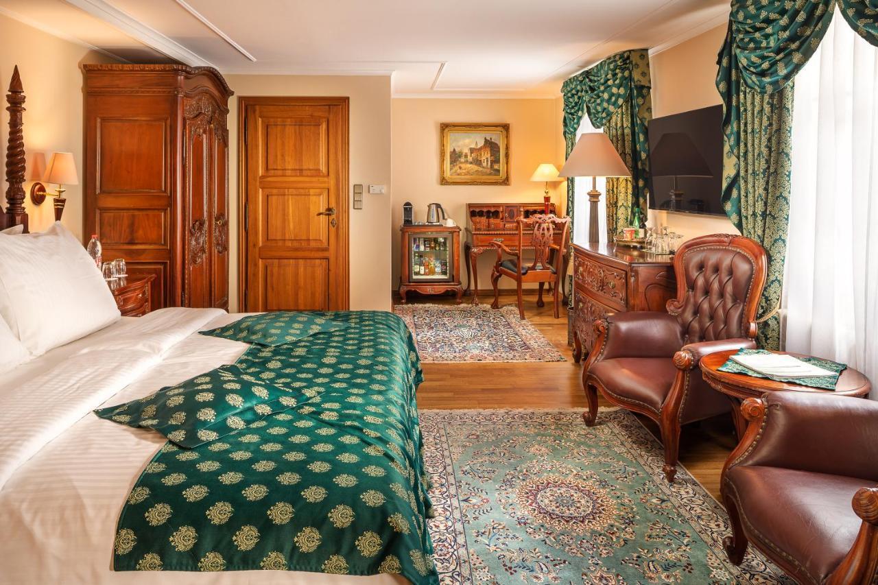 Deluxe Room,1412962871:JPEG
