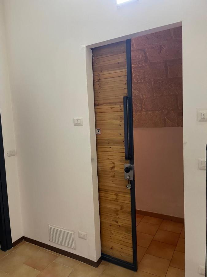 Small Double Room,1407691577:JPEG