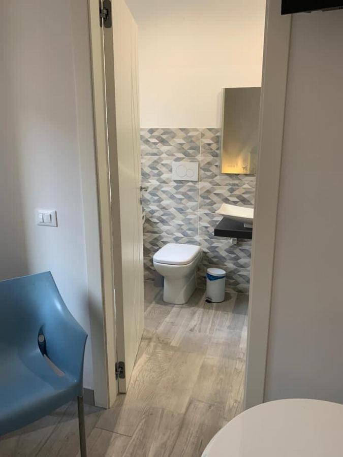 Double Room Private Bathroom,1408635785:JPEG