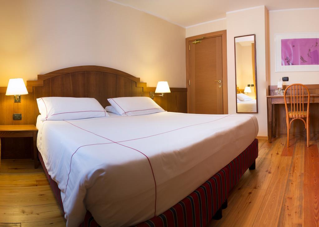 Economy Double or Twin Room,140970495:JPEG
