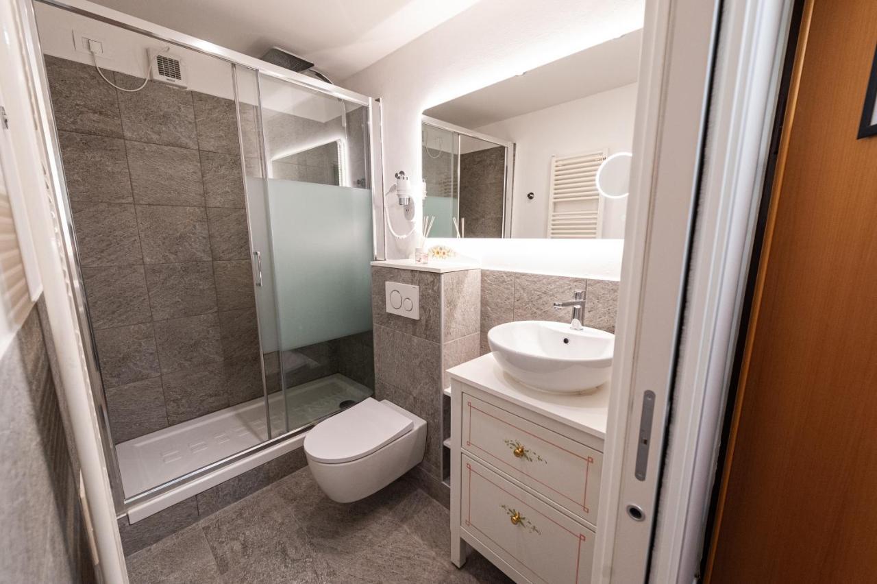 Junior Suite with Balcony,1417446600:JPEG