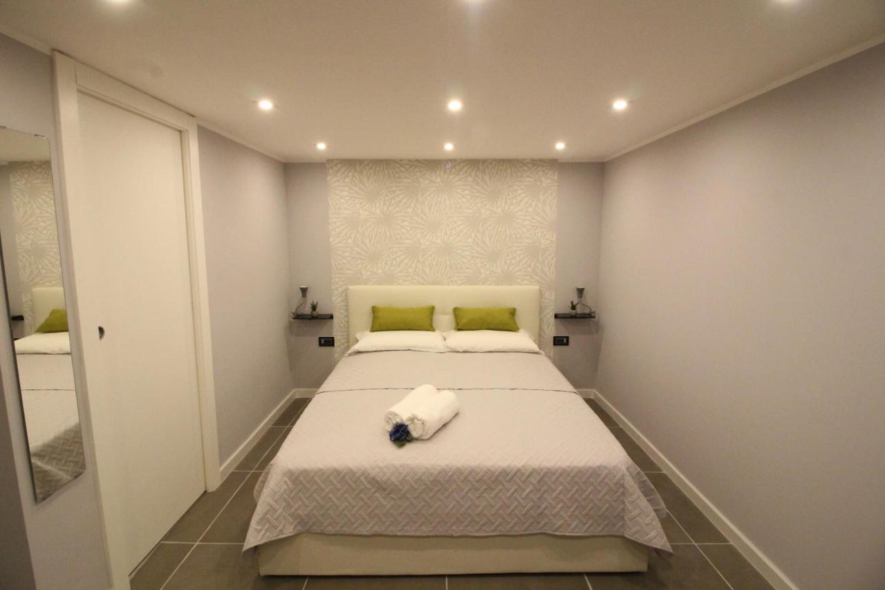Double Room,1410997049:JPEG