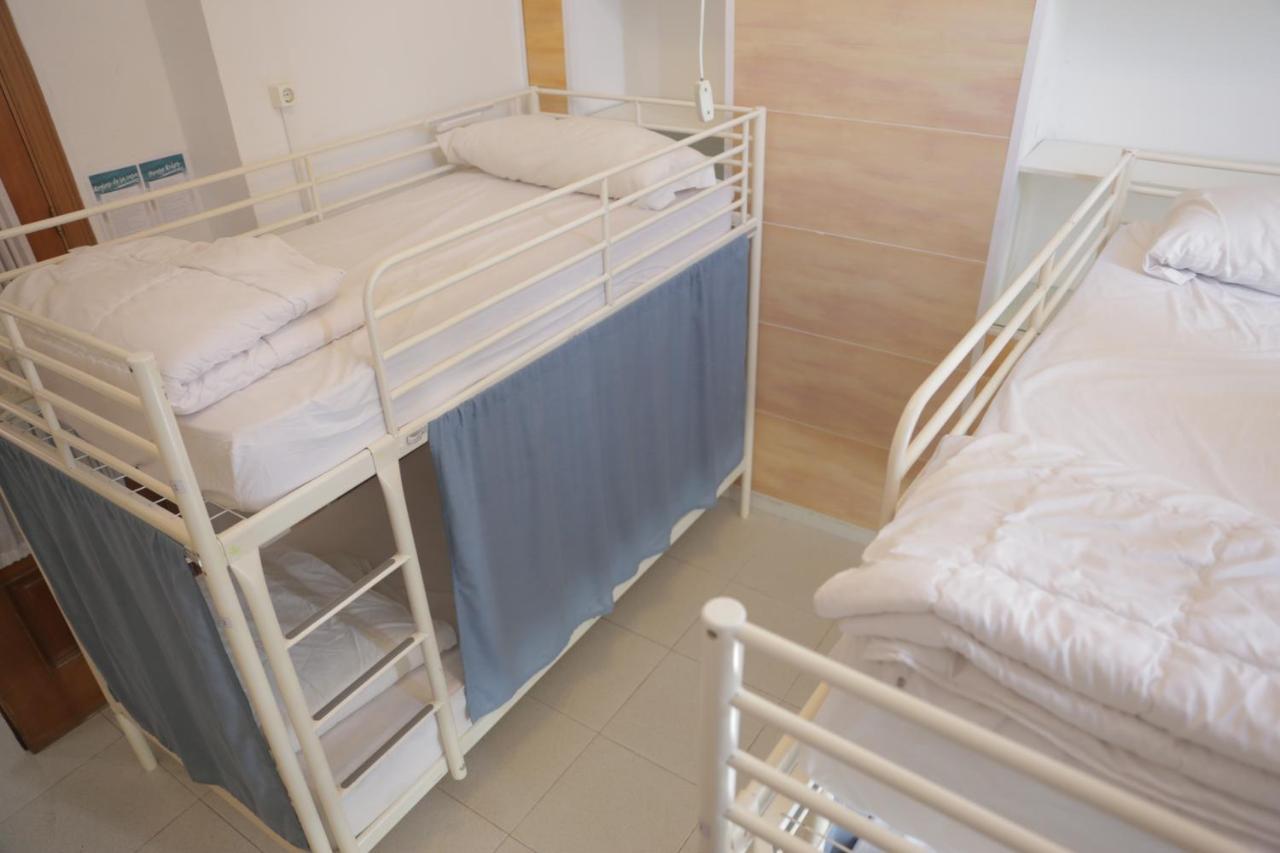 Bed 4-Bed Dormitory Room,1412315474:JPEG