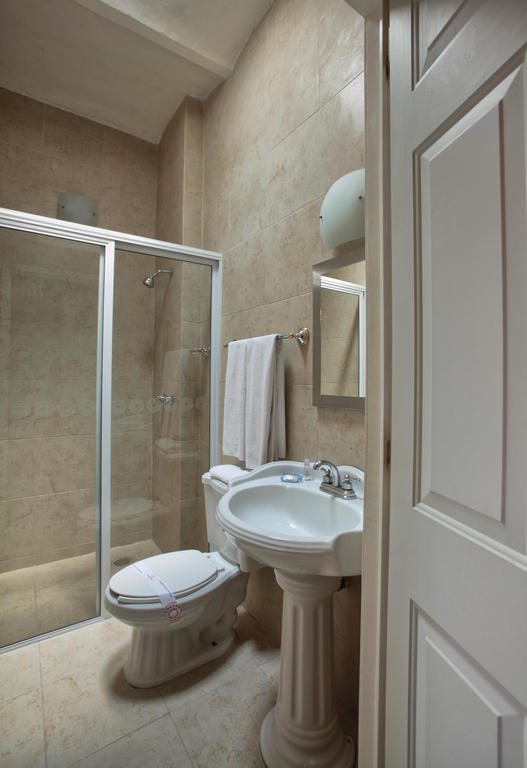 Standard Room,1545513889:JPEG