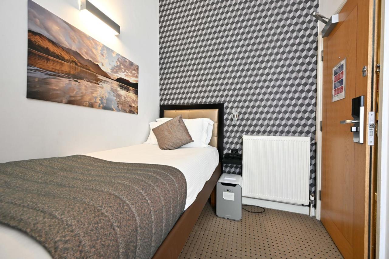 Single Room,1645009923:JPEG