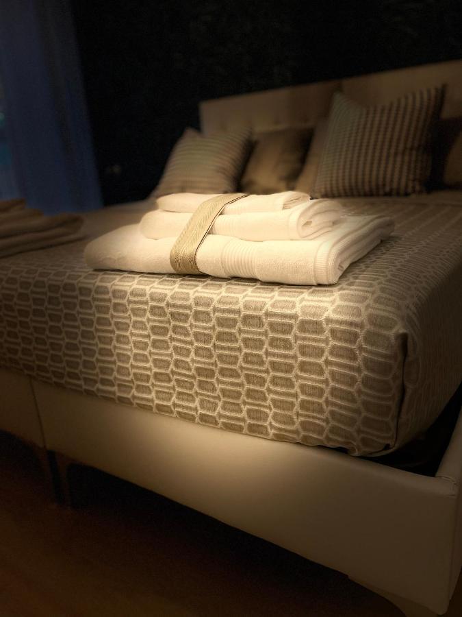 Large Double Room,1594053364:JPEG