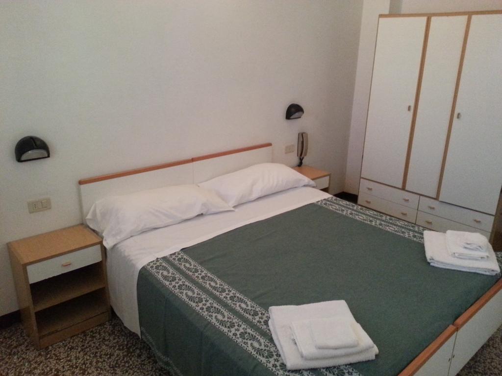 Double Room,1771856086:JPEG