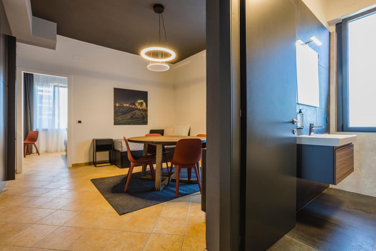 One Bedroom Deluxe Apartment,1415594961:JPEG