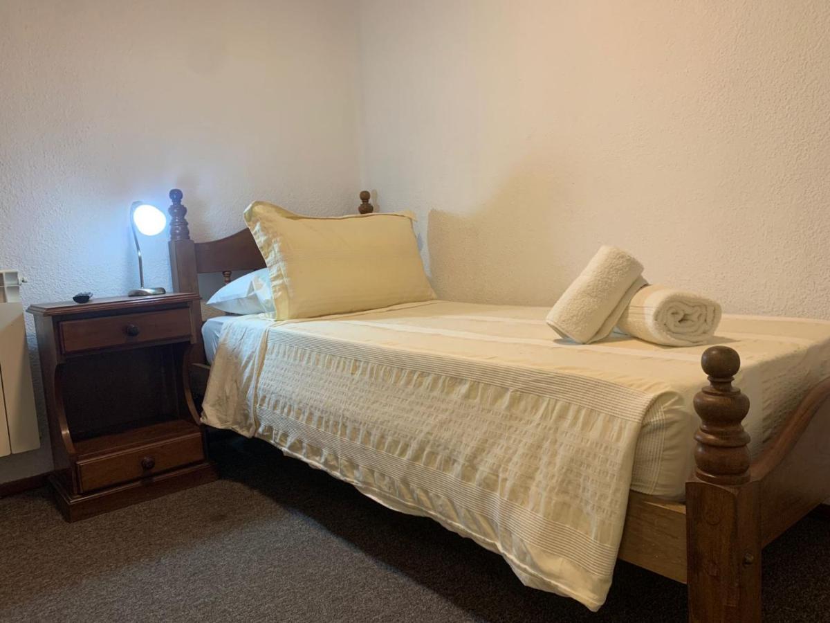 Single Room,1409266253:JPEG