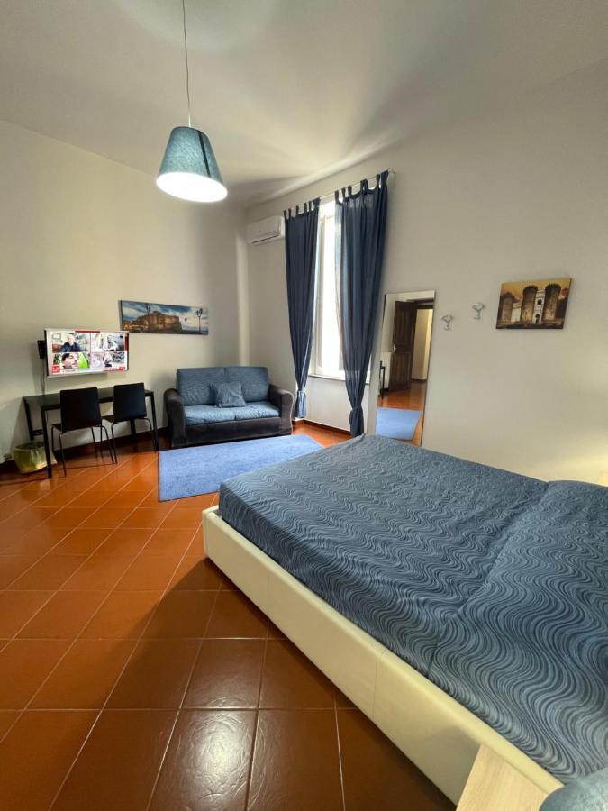 King Room,1416014505:JPEG