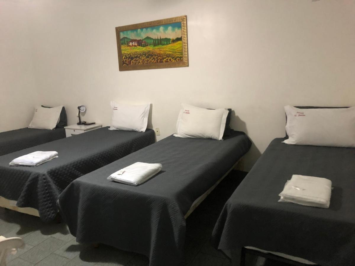 Deluxe Family Room,1038910036:JPEG