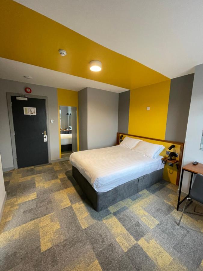 Double Room,1498615972:JPEG