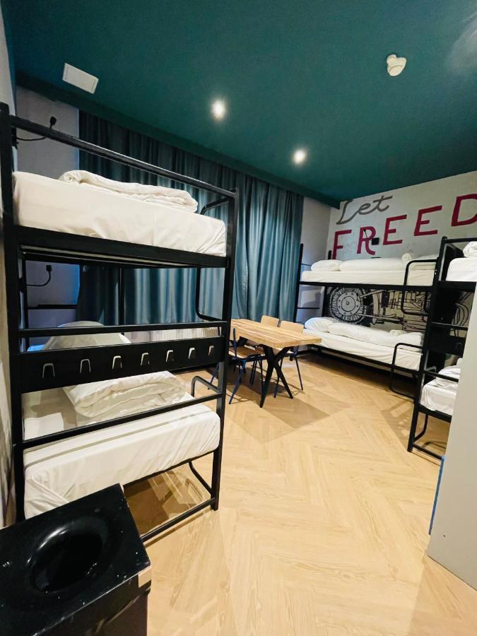 Private Room