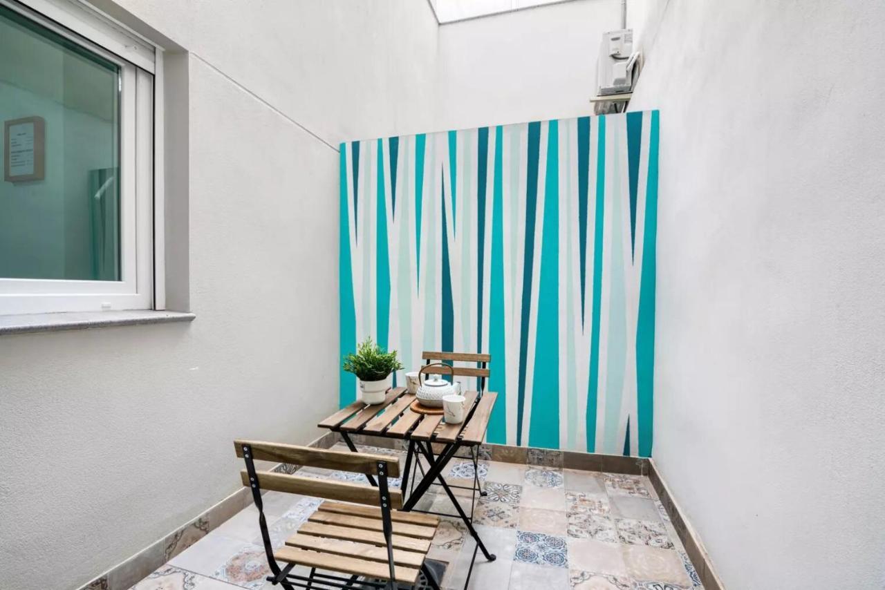 Apartamento con balcón