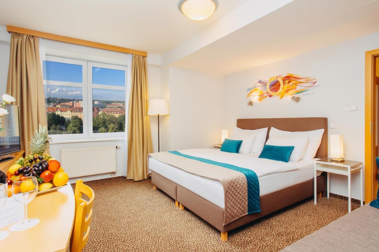 Standard Double or Twin Room Wellness Access,1531778530:JPEG