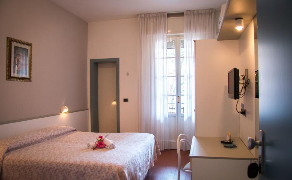 Classic Triple Room,219479678:JPEG