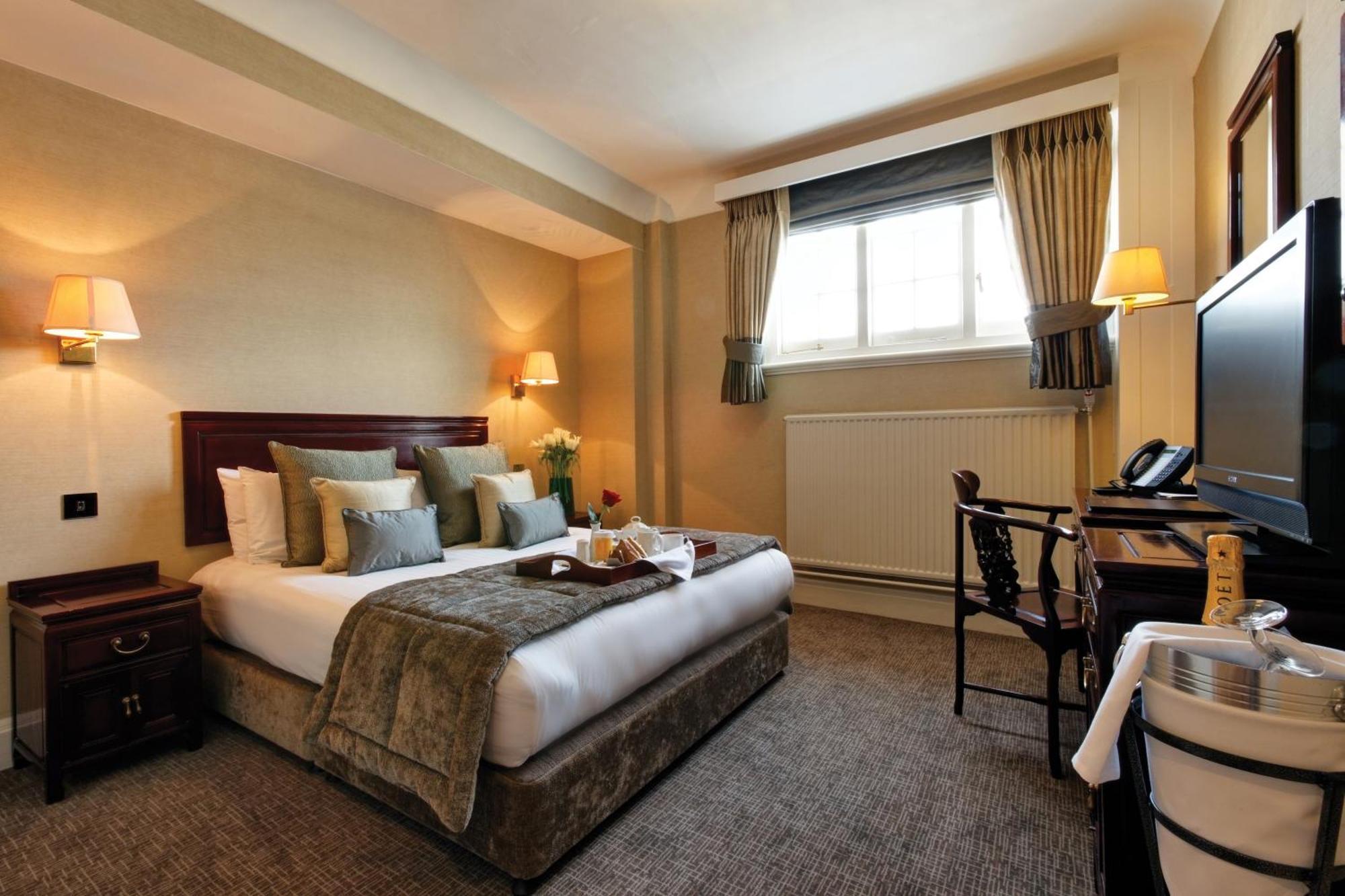 Superior Double Room,1432744468:JPEG