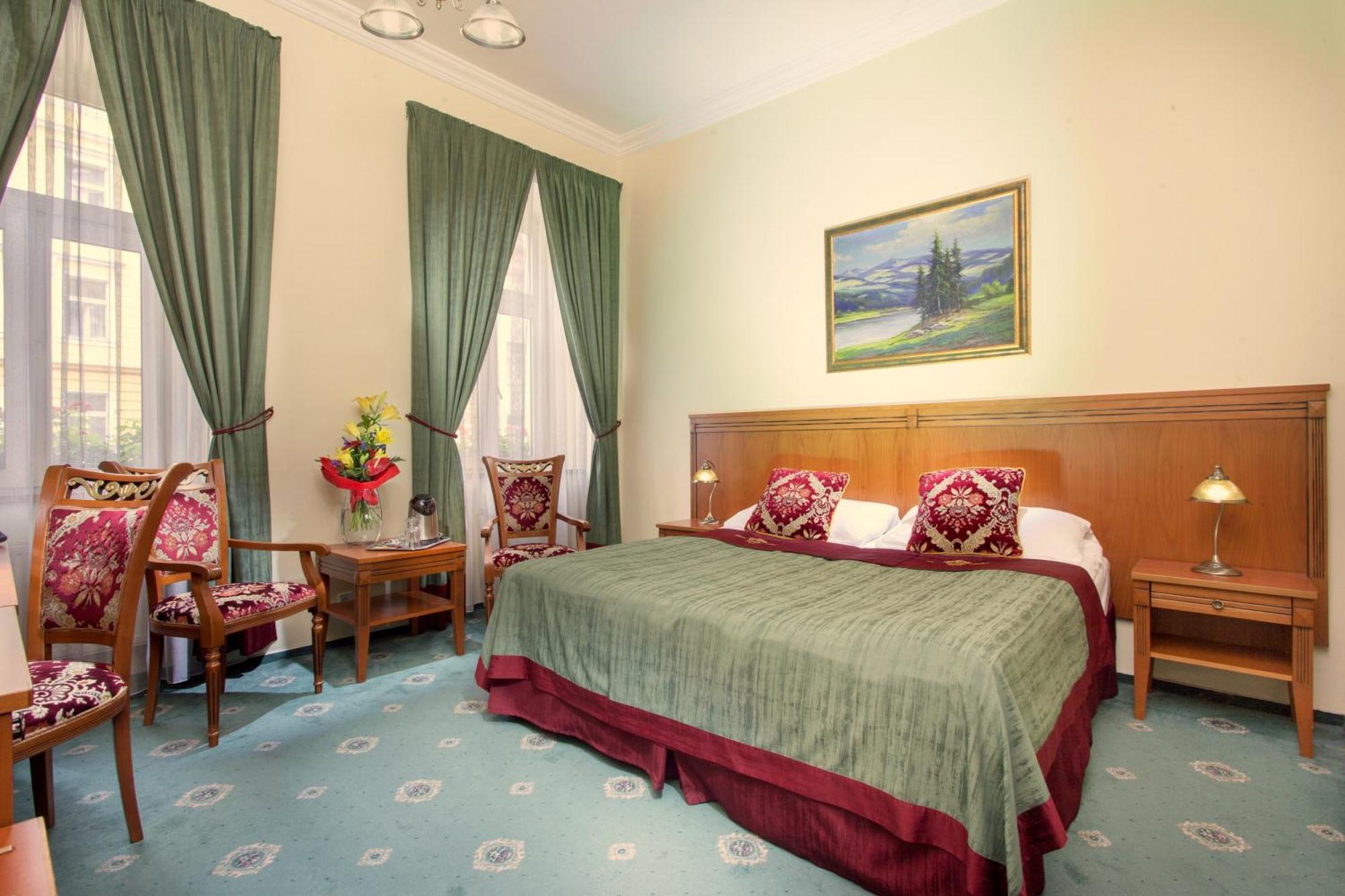 Superior Double or Twin Room,1433505652:JPEG