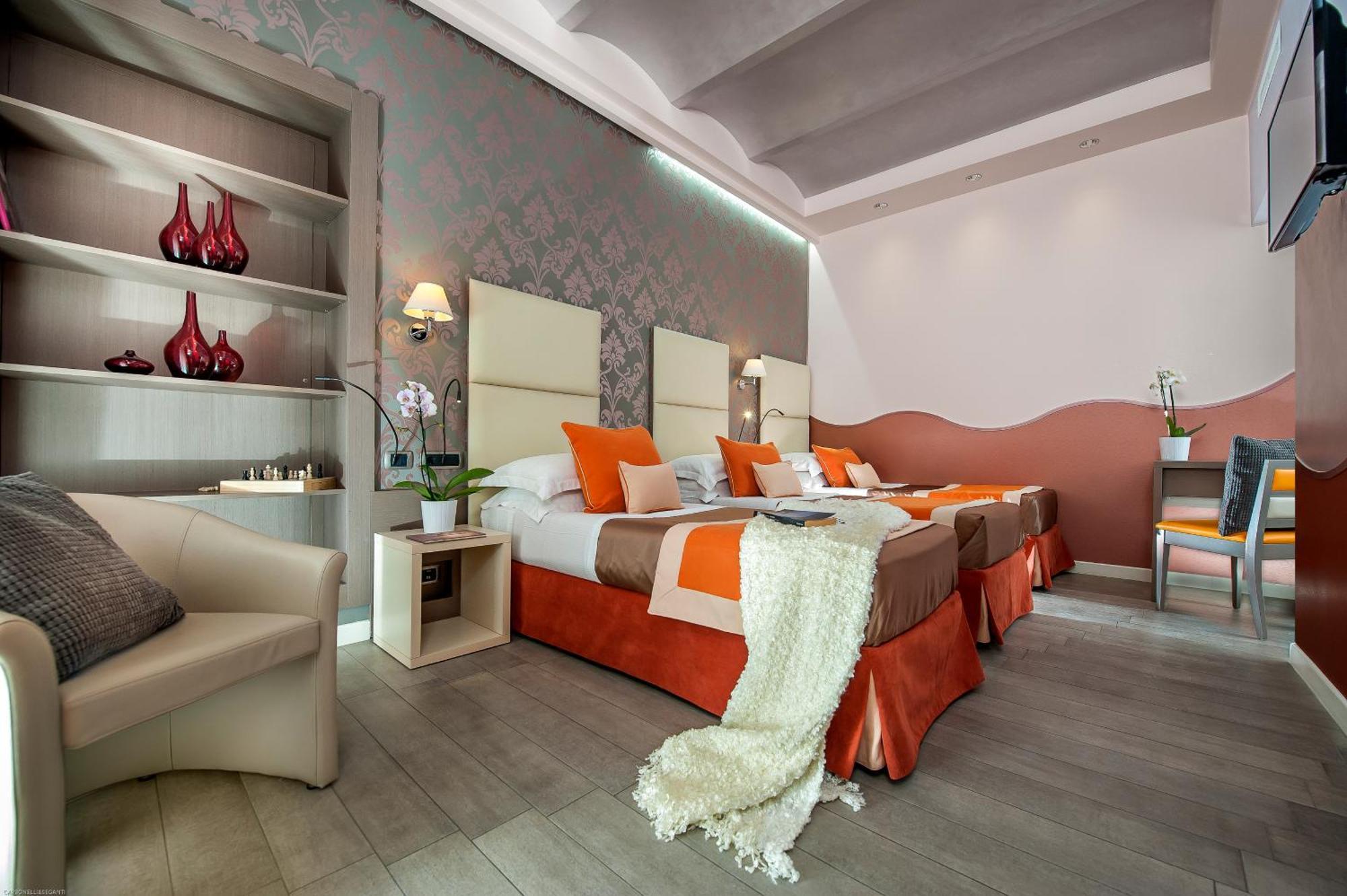 Triple Room,520531809:JPEG
