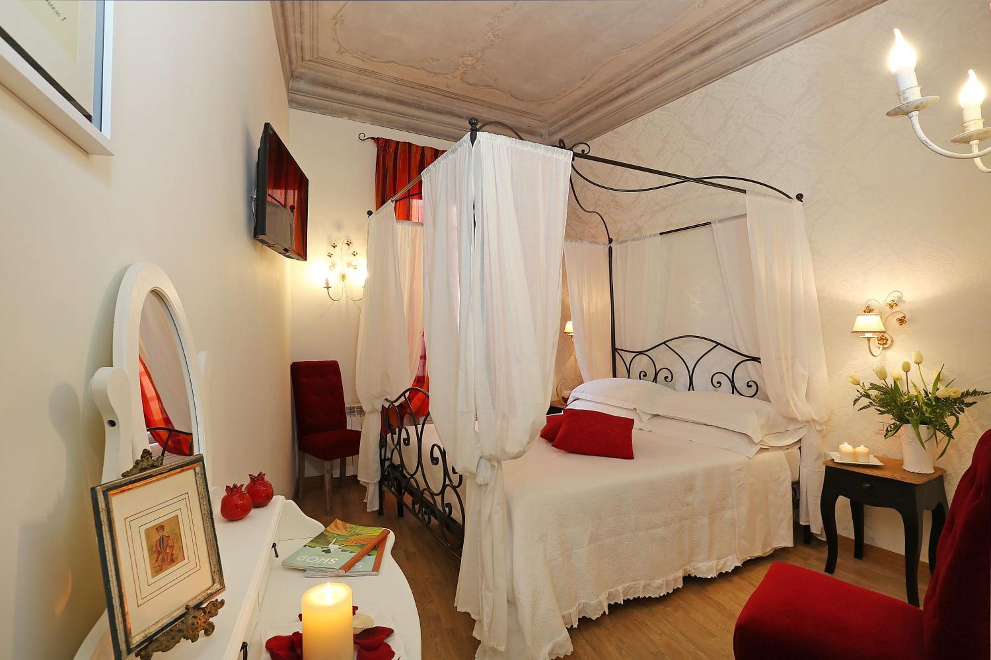 Double or Twin Room,1433556955:JPEG