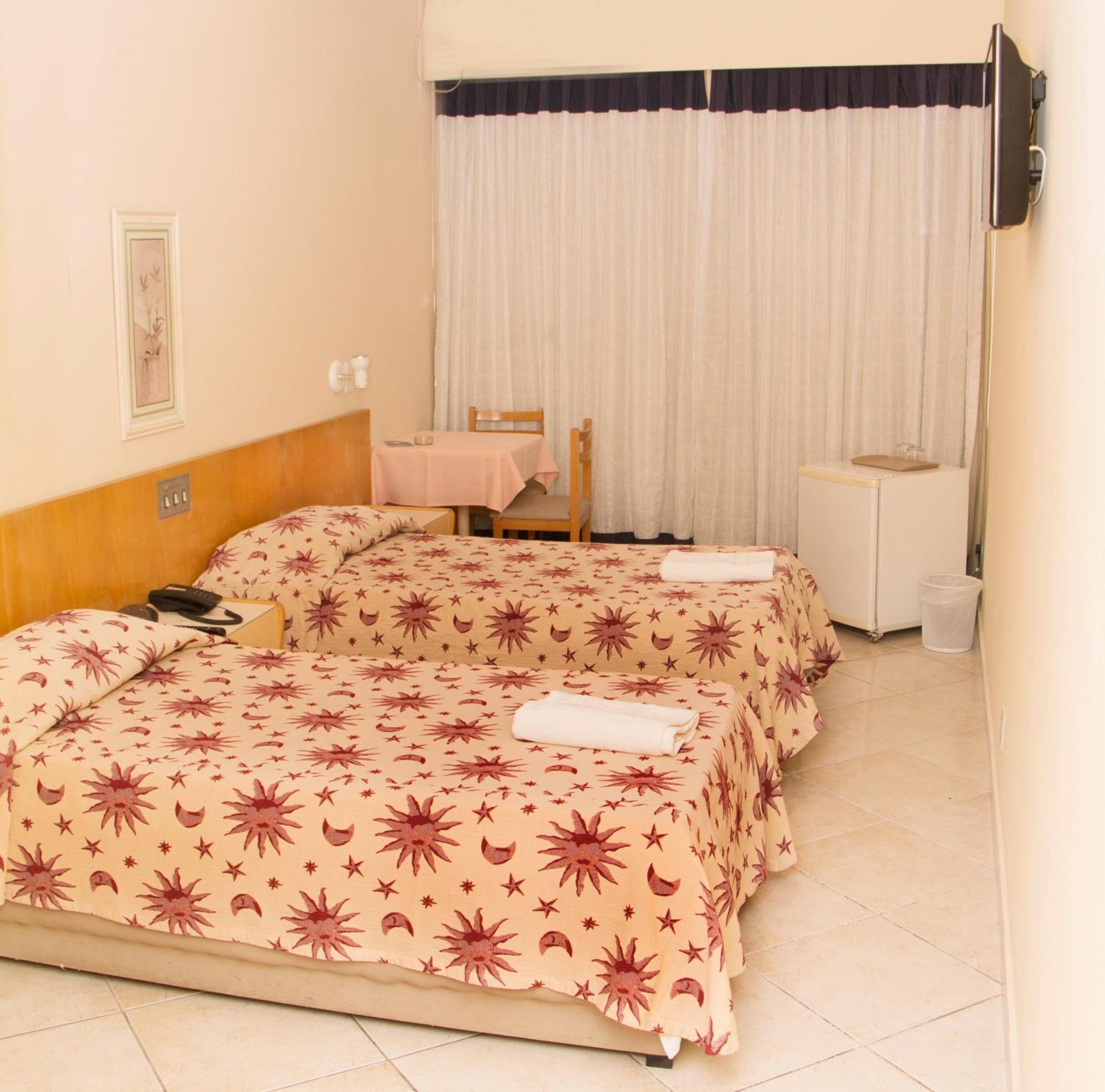 Standard Twin Room,318692801:JPEG