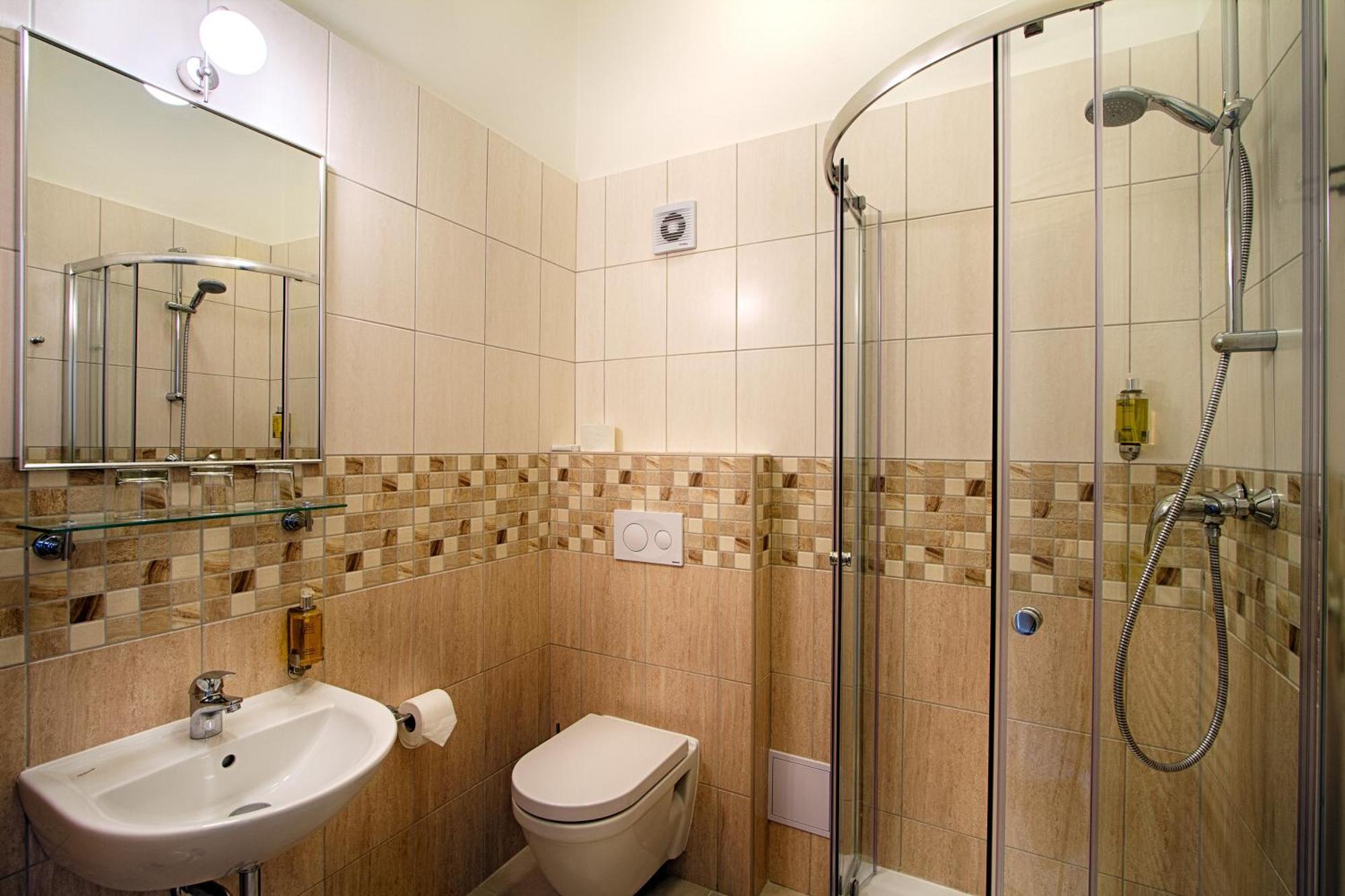 Standard Single Room,161945184:JPEG