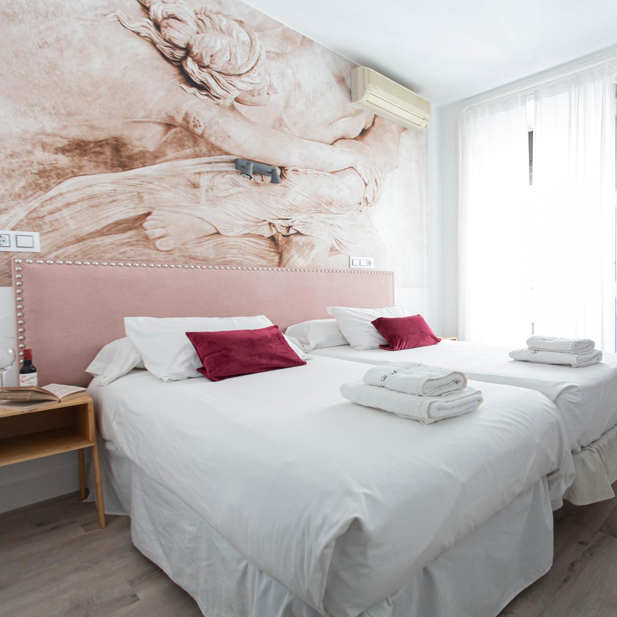 Double or Twin Room,1443807010:JPEG